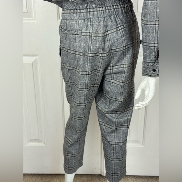 LUCCA Gray Plaid Women's Jumpsuit Long Sleeve Size Medium. D26 - Picture 16 of 17